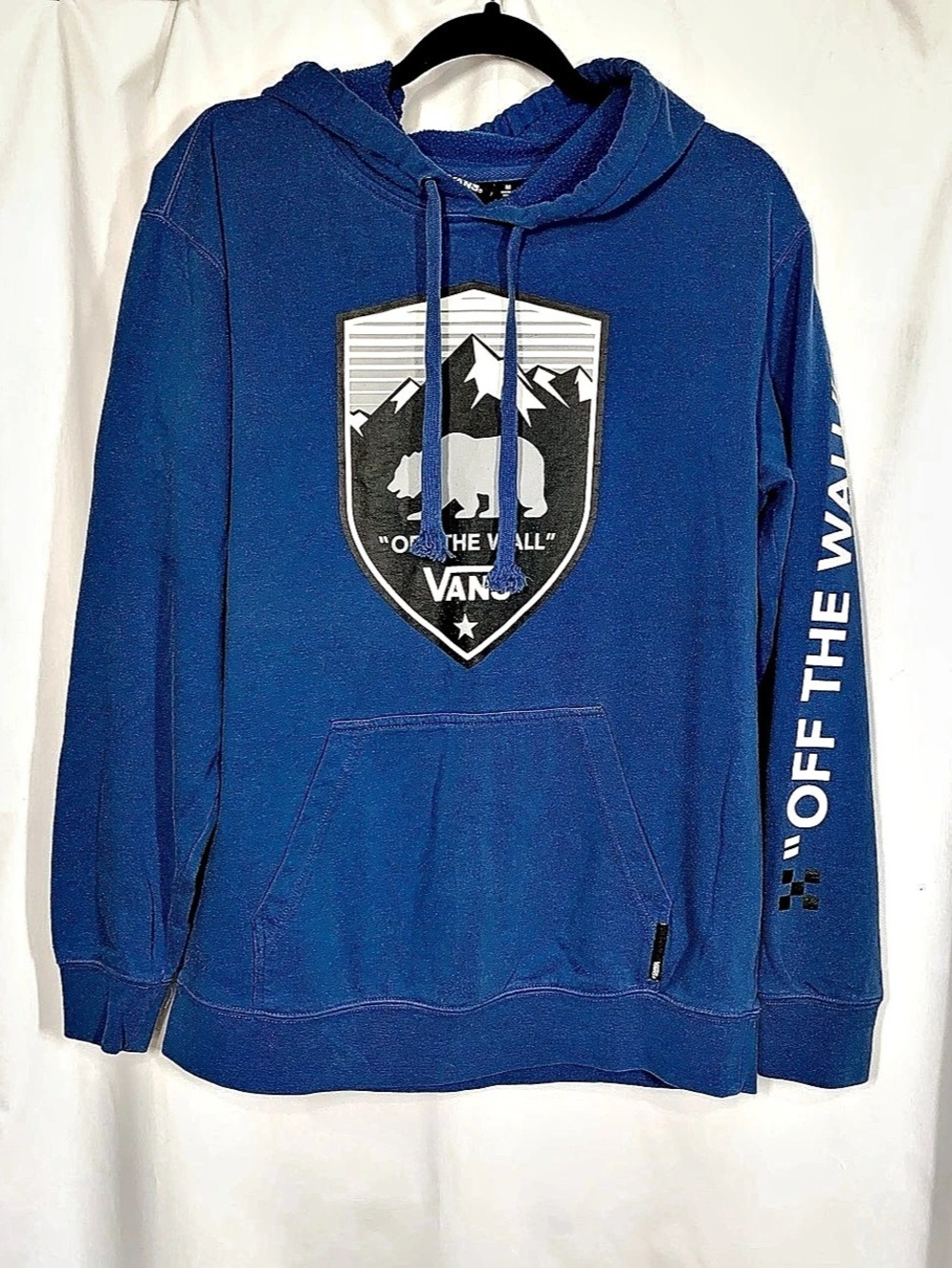 Vans Off The Wall Bear Shield Pullover Hoodie Blue Pullover Hoodie Medium
